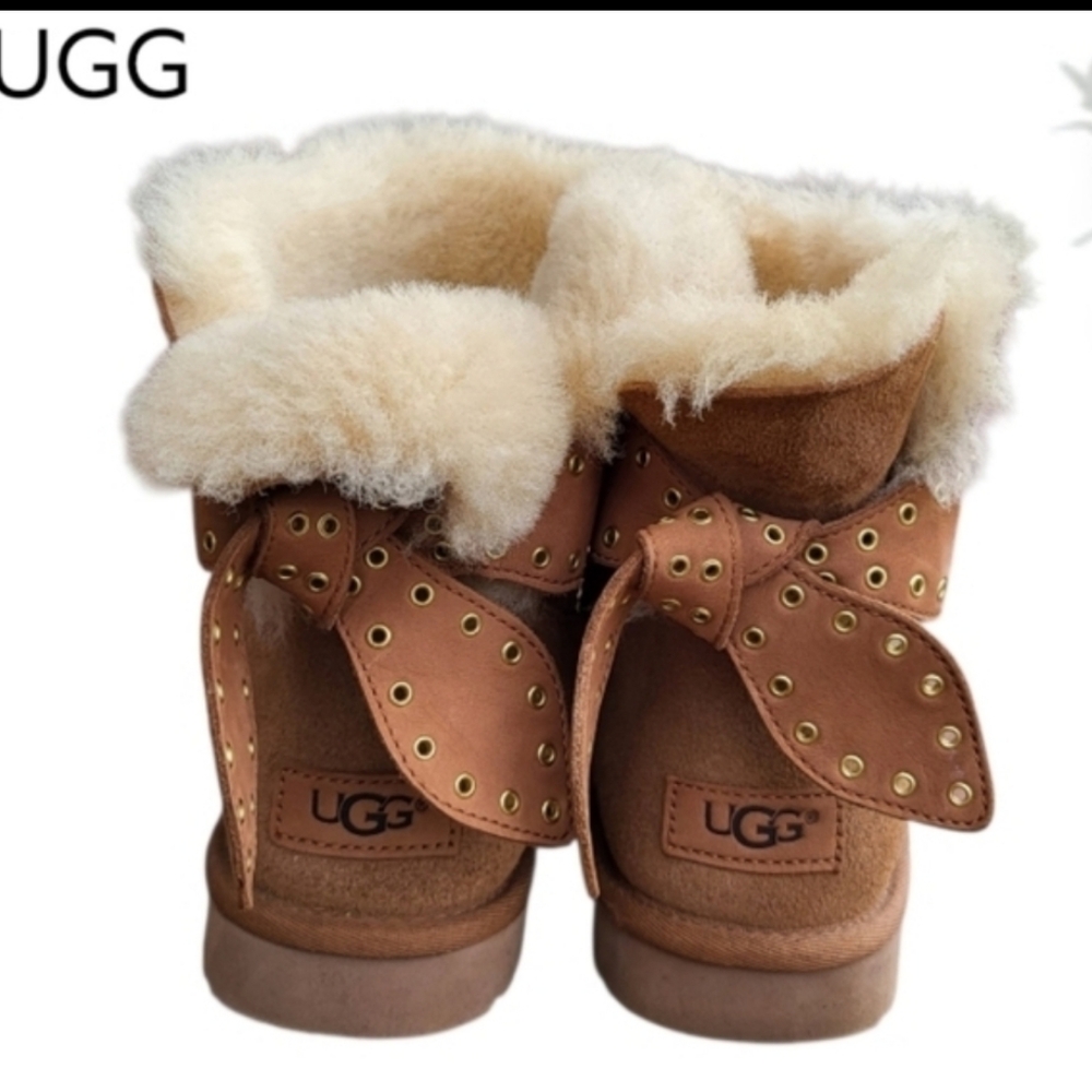 UGG Shearling Cameron Grommet Bow Chestnut Brown 6in Ankle Boot Winter Woman 9 - Picture 3 of 12